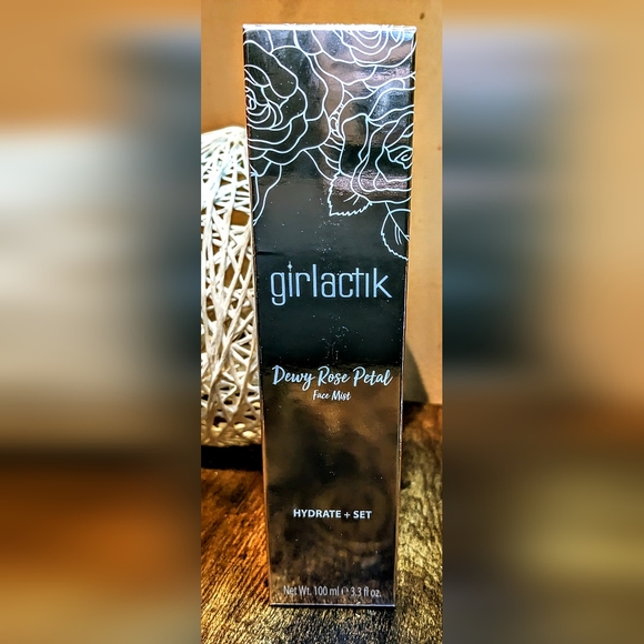 5/75$ GIRLACTIK Rose Petal Dewy Face Mist - Picture 4 of 15
